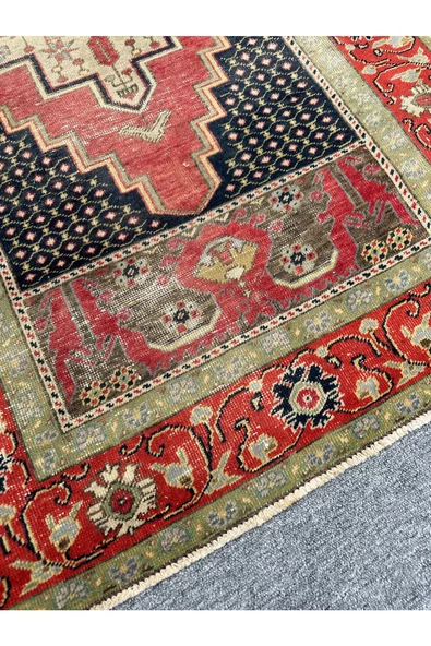 El Dokuma Eskitme Kapadokya Ürgüp Halısı 105x157 Kırmızı Yeşil %100 Yün Kök Boya Halı - Resim 5