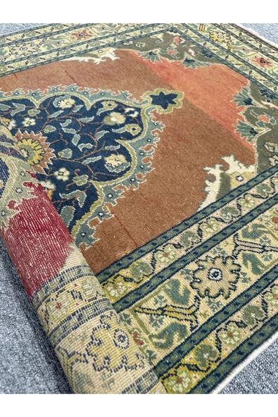 El Dokuma Eskitme Bünyan Halısı 94x158 Yeşil Kiremit Vintage Halı - Resim 7