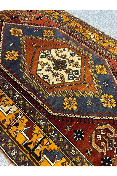 El Dokuma Sıfır Yahyalı Halısı 125x225 Kırmızı Sarı Kök Boya %100 Yün Halı - 2