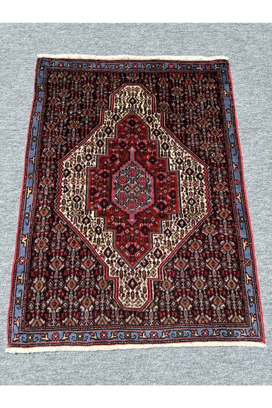 El Dokuma İran Halısı 76x103 Kırmızı Mavi %100 Yün Halı