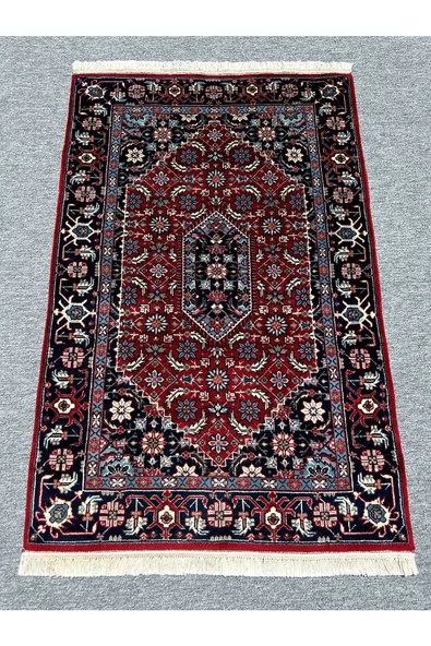 El Dokuma Sıfır İran Halısı 80x125 Kırmızı Lacivert %100 Yün Halısı