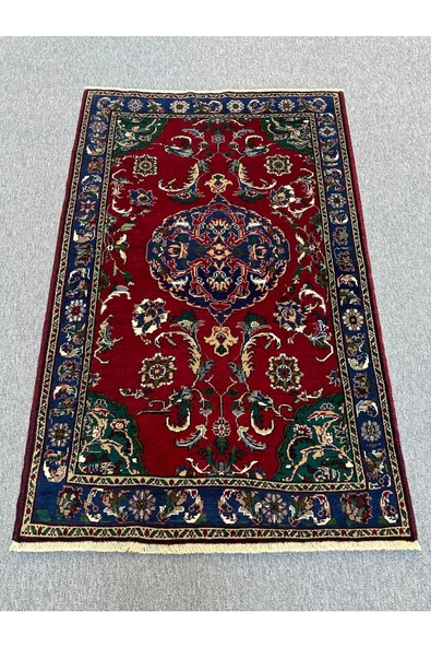 El Dokuması Çeyiz Halısı 125x190 Göbekli Kırmızı Lacivert %100 Yün Halı ! ürün görseli