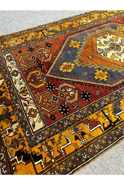 El Dokuma Sıfır Yahyalı Halısı 125x225 Kırmızı Sarı Kök Boya %100 Yün Halı - 4