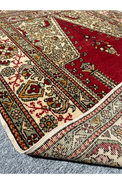 El Dokuma 107x171 Bürüngüz Seccade Namazlık %100 Yün Kırmızı Ince Seccade - 4