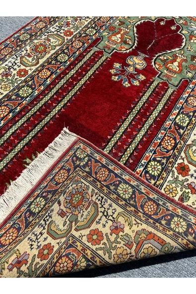 El Dokuma 120x180 Floş Ipek Kırmızı Seccade Sıfır Ince Büyük Namazlık ! - 4