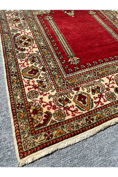 El Dokuma 107x171 Bürüngüz Seccade Namazlık %100 Yün Kırmızı Ince Seccade - 2