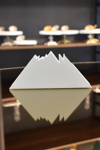 TR Turan Collection Everest Dağı Model Beyaz Metal Peçetelik - 2
