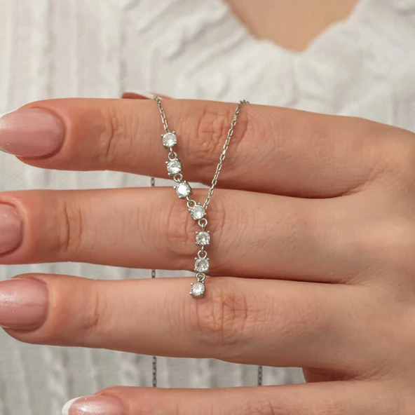 Himarry Gümüş Zirkon Sıra Taşlı Kadın Kolye ürün görseli 1