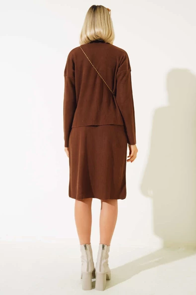 İnci Süslemeli Etekli Triko İkili Takım Kahve - 3