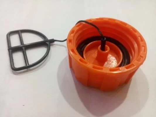 Benzin Depo Kapağı KNC 40 Tırpan