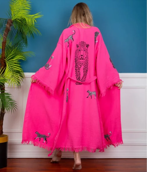 Bornoz ,Plaj Kıyafeti,Kimono , Kaftan ,Sabahlık Pembe Kumaş Siyah Leopar Desen Baskılı - 3