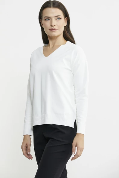 V Yaka Triko Dökümlü Kazak - Kemik - 4