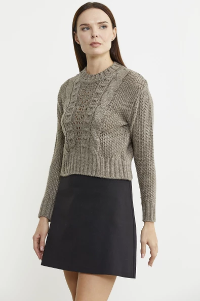 Saç Örgü Motifli Crop Yünlü Triko Kazak - Açık Kahve - Resim 4