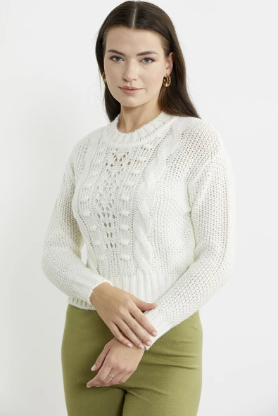 Saç Örgü Motifli Crop Yünlü Triko Kazak - Kemik