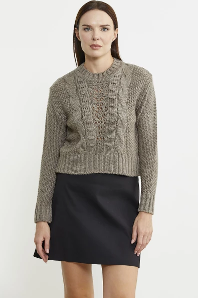 Saç Örgü Motifli Crop Yünlü Triko Kazak - Açık Kahve - Resim 2