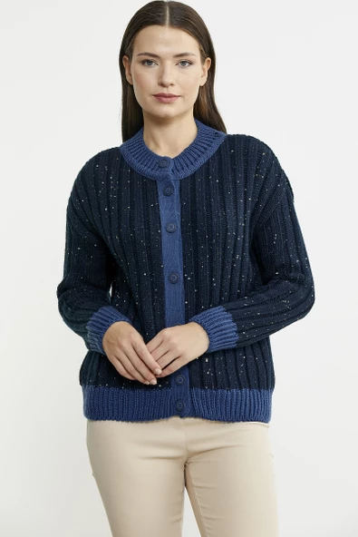 Pul Payet Detaylı Yünlü Triko Hırka - Lacivert - Resim 2