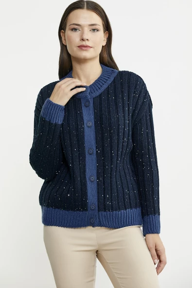 Pul Payet Detaylı Yünlü Triko Hırka - Lacivert - Resim 4