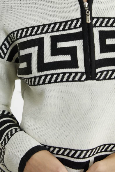 Blok Desenli Dik Yaka Triko Kazak - Kemik - Resim 5