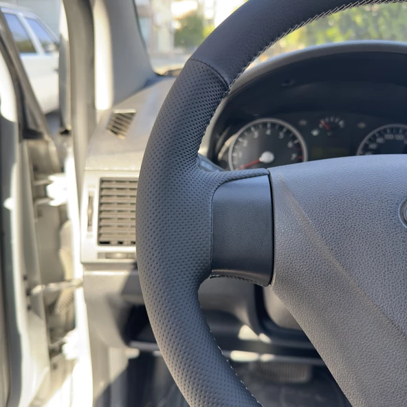 Hyundai Accent Era Araca Özel Direksiyon Kılıfı (Nokta Düz Gri Dikiş) - Resim 6