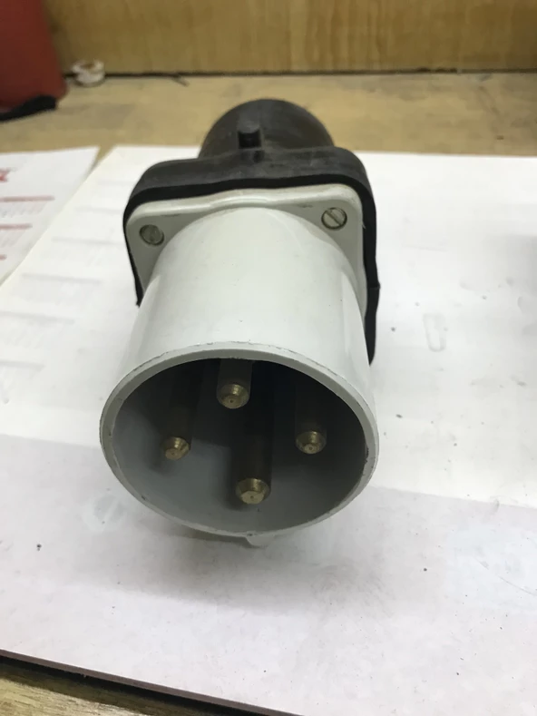 Trifaze fiş 3x63A Metesan - Resim 3