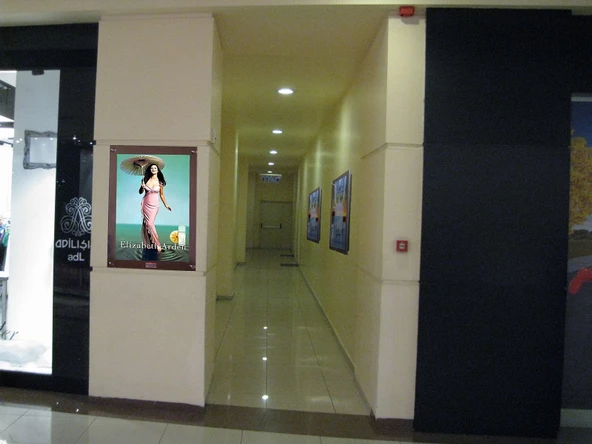 Aynalı Reklam Panosu - Slim - 4