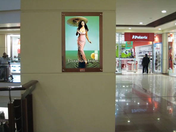 Aynalı Reklam Panosu - Slim - 2