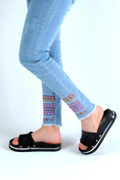 Poliva 1720 Nakışlı Günlük Kadın Terlik - Resim 6