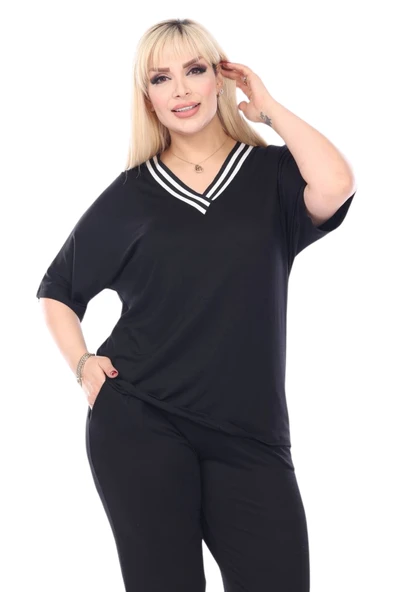 Melsay Butik Siyah V Yaka Şerit Detaylı Kısa Kollu Beli Lastikli Kapri Takım - Resim 6