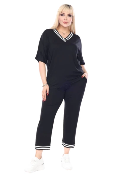 Melsay Butik Siyah V Yaka Şerit Detaylı Kısa Kollu Beli Lastikli Kapri Takım - Resim 4