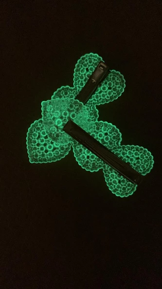 Fosforlu Neon Parlak Yeşil Renk Gold Kıskaçlı 3'lü Kalp Şekil 2'li Saç Tokası El Yapımı Epoksi - 4