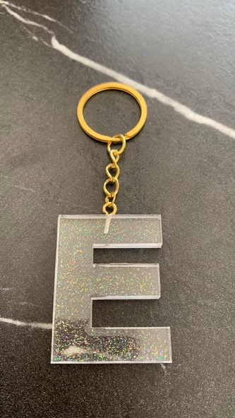 E Harfi Fosforlu Neon Yeşil Renk Parlak Simli Gold Aksesuarlı Anahtarlık El Yapımı Epoksi Hediyelik - 8
