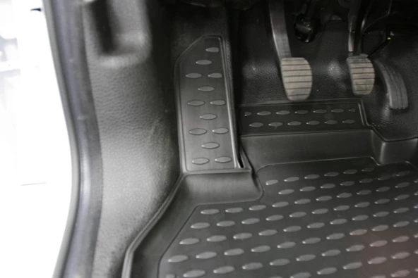 Novline Renault Kangoo 2 3D Paspas Siyah 2008-2021 Arası - 3