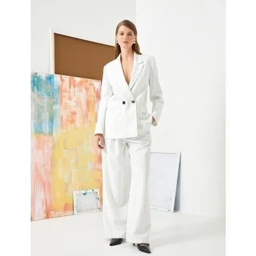 TROUSERS ürün görseli