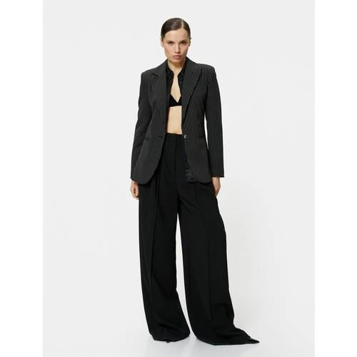 SUITJACKET ürün görseli