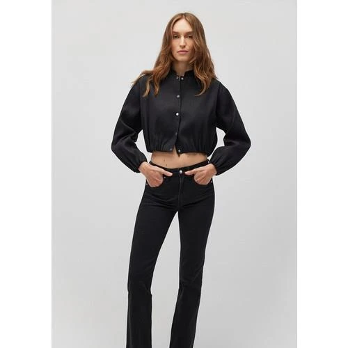 UZUN KOLLU GÖMLEK ürün görseli