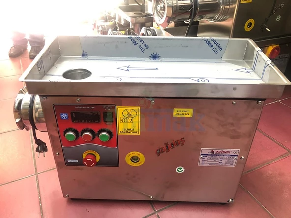 Çağdaş 32 Numara Soğutuculu Et Kıyma Makinası SPMS-32 - Resim 6