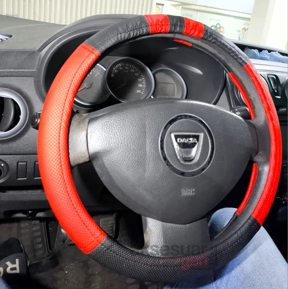 Geçme Deri Direksiyon Kılıfı - Spor Görünüm - Delikli Siyah Kırmızı Renk - 38cm - 3