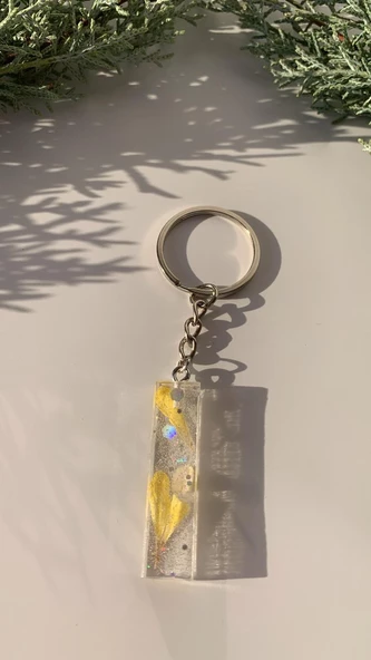 I Harfi Şeffaf Epoksi Simli Kurutulmuş Papatya Yapraklı Gümüş Aksesuarlı Anahtarlık El Yapımı - Resim 5