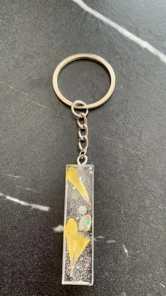 I Harfi Şeffaf Epoksi Simli Kurutulmuş Papatya Yapraklı Gümüş Aksesuarlı Anahtarlık El Yapımı - Resim 6