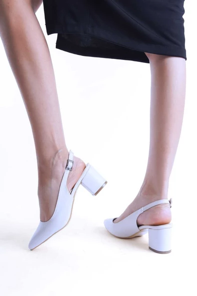 Zlato Kadın Beyaz Arkası Açık Stiletto Topuklu ayakkabı - 3