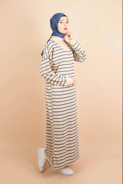 Uzun Tesettür Sweat Elbise Dik Yaka Yarım Fermuarlı 2 İplik Sweat Elbise Mavi - 2