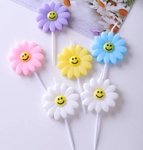 Papatya Temalı Renkli Mum 5 li 8 cm