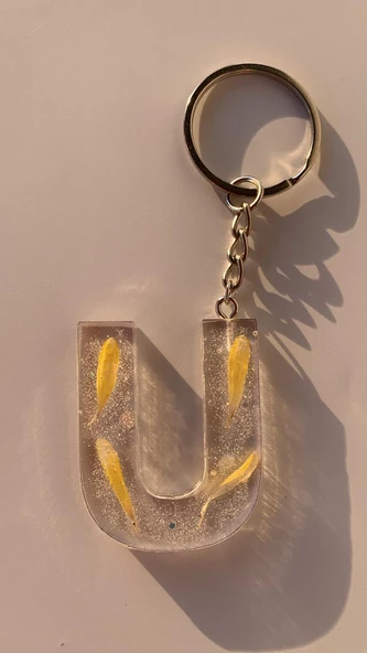 U Harfi Şeffaf Epoksi Simli Kurutulmuş Papatya Yapraklı Gümüş Aksesuarlı Anahtarlık El Yapımı - Resim 7