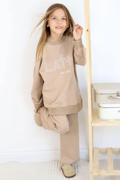 Kız Çocuk Latte Yazı Baskılı Owersize Kazak Geniş Paça Bej Eşofman Takım - 2