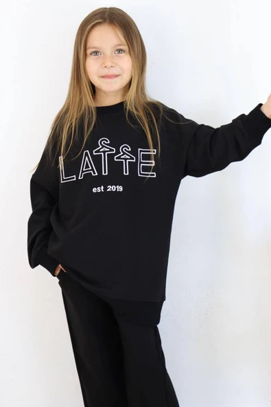 Kız Çocuk Latte Yazı Baskılı Owersize Kazak Geniş Paça Siyah Eşofman Takım - 4