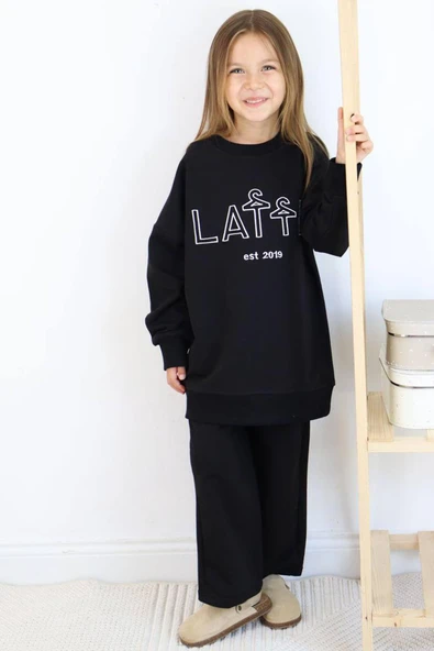 Kız Çocuk Latte Yazı Baskılı Owersize Kazak Geniş Paça Siyah Eşofman Takım - 2