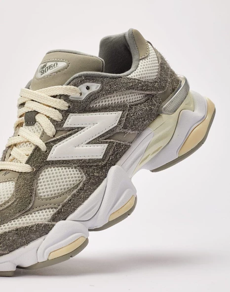 New Balance 9060 'Grade School' - 5
