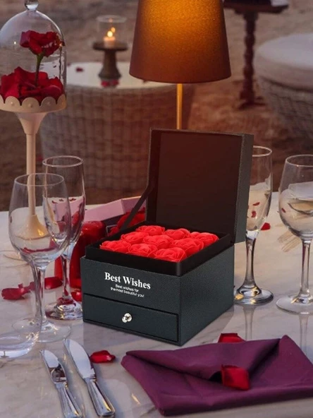 Premium Kutusunda 9 Adet Yapay Gül Ve Dönen Zirkon Kaplama Kolye Sevgiliye Eşe Özel Hediye Seti - 3