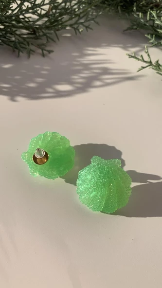 Parlak Fıstık Yeşil Renkli Deniz Kabuğu Midye Şekilli Küpe Gümüş Aksesuarlı El Yapımı Hediyelik - Resim 7