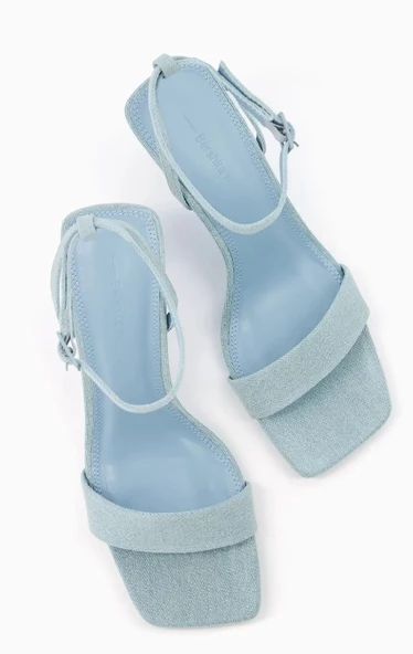 Bershka Bilekten Bağlamalı Topuklu Ince Bantlı Sandalet - 3